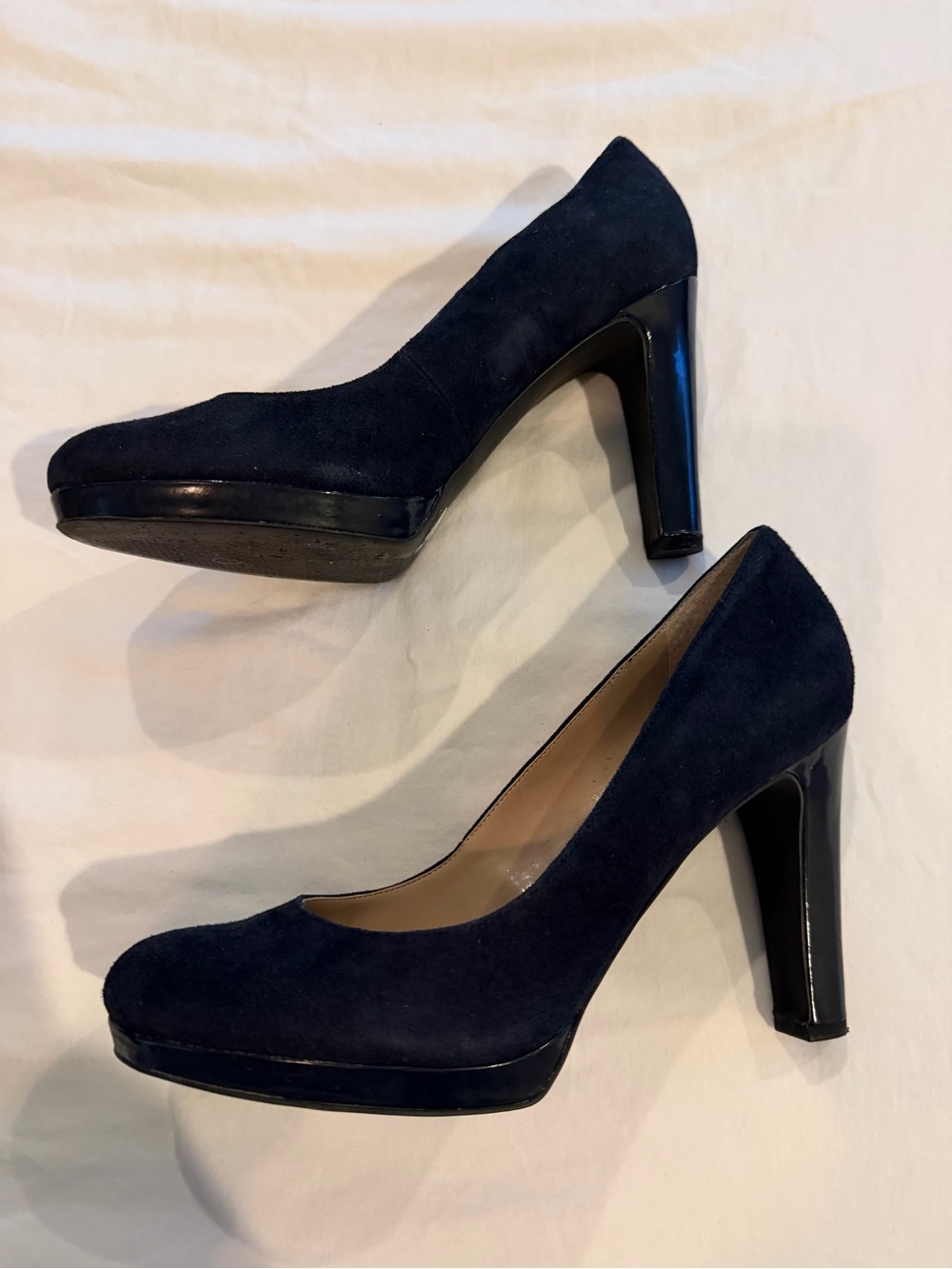 Women's dark Navy Suede High Heel Pumps